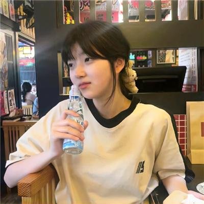 海边的女人